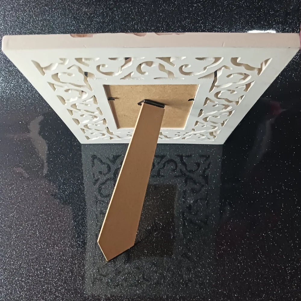 White Filigree Picture Frame. - Picture 5 of 7